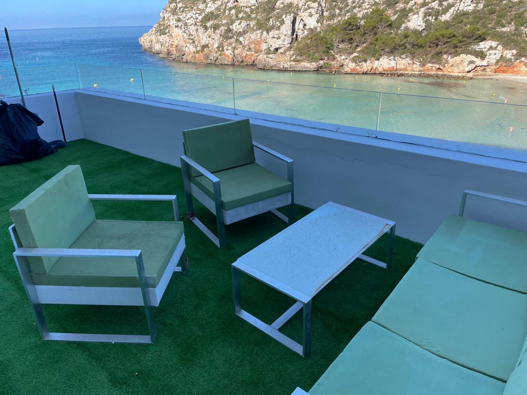 Menorca Dreams, Acceso Directo A Playa
